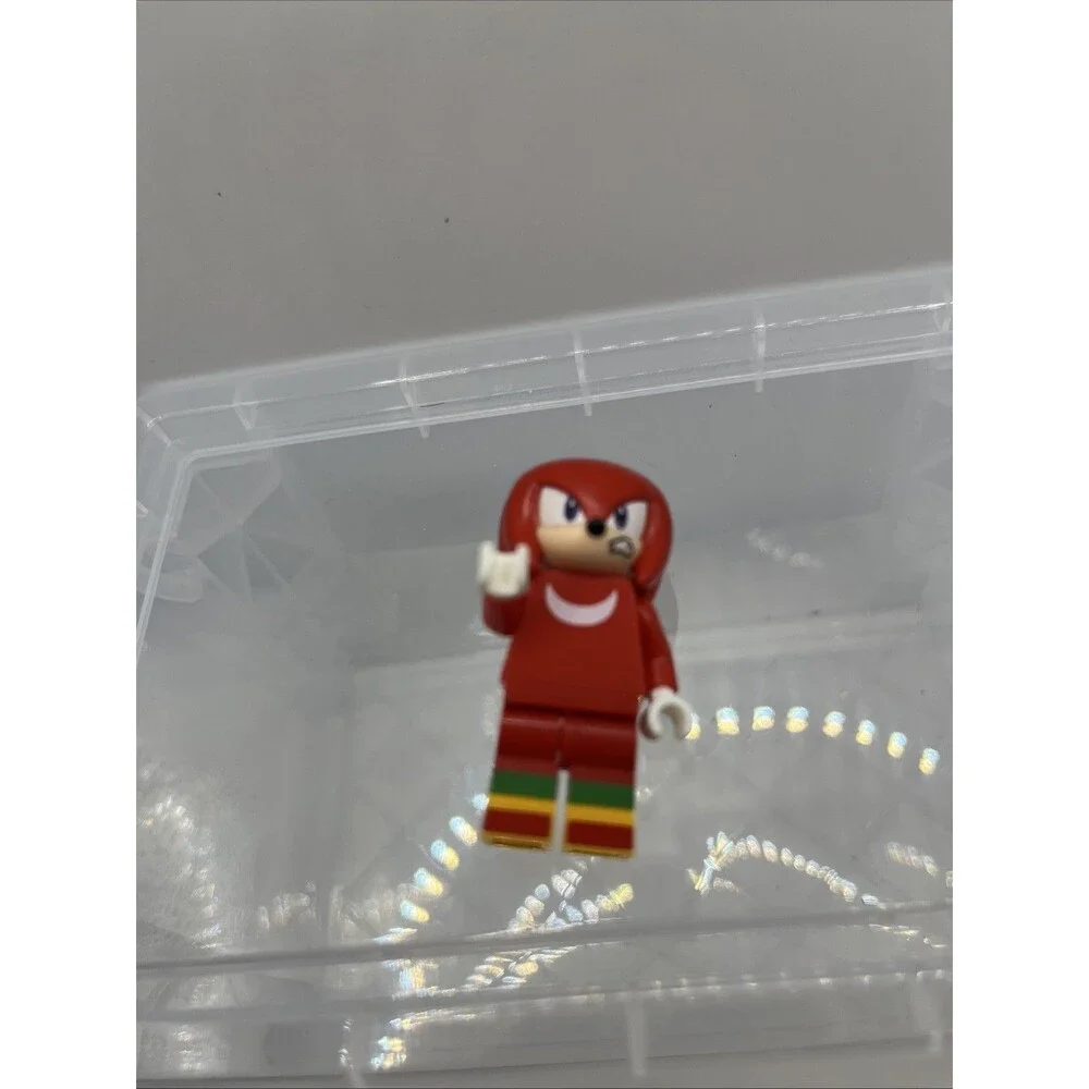 LEGO 76995 Knuckles Minifigure from Sonic the Hedgehog 76998 set